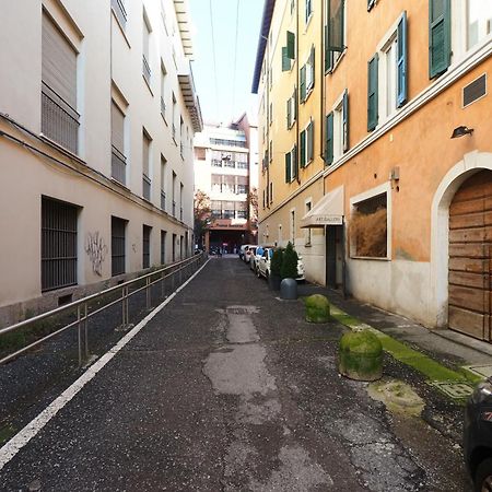 Enchanting Loft Between History And Tranquility Milano Exterior foto